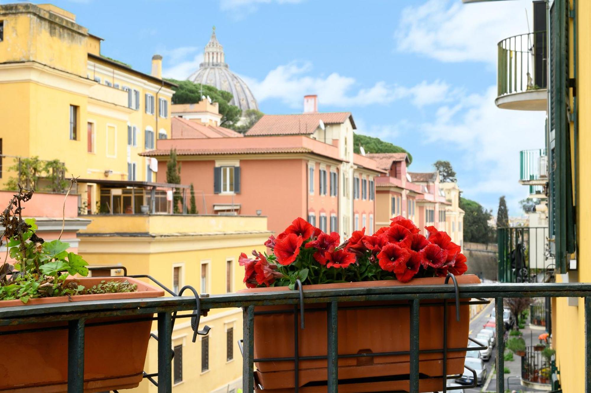 Magnoliahome Alla Cupola Di San Pietro Roma Exterior foto